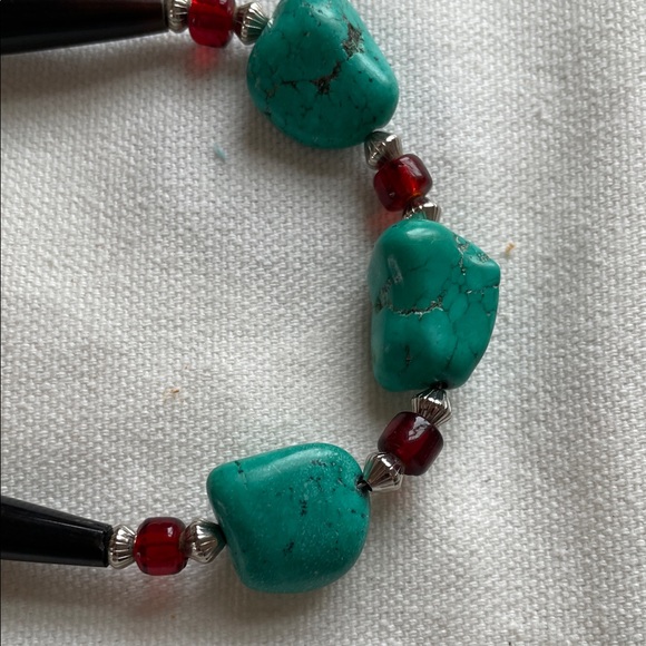 Turquoise and Red Beaded Necklace - Picture 5 of 10